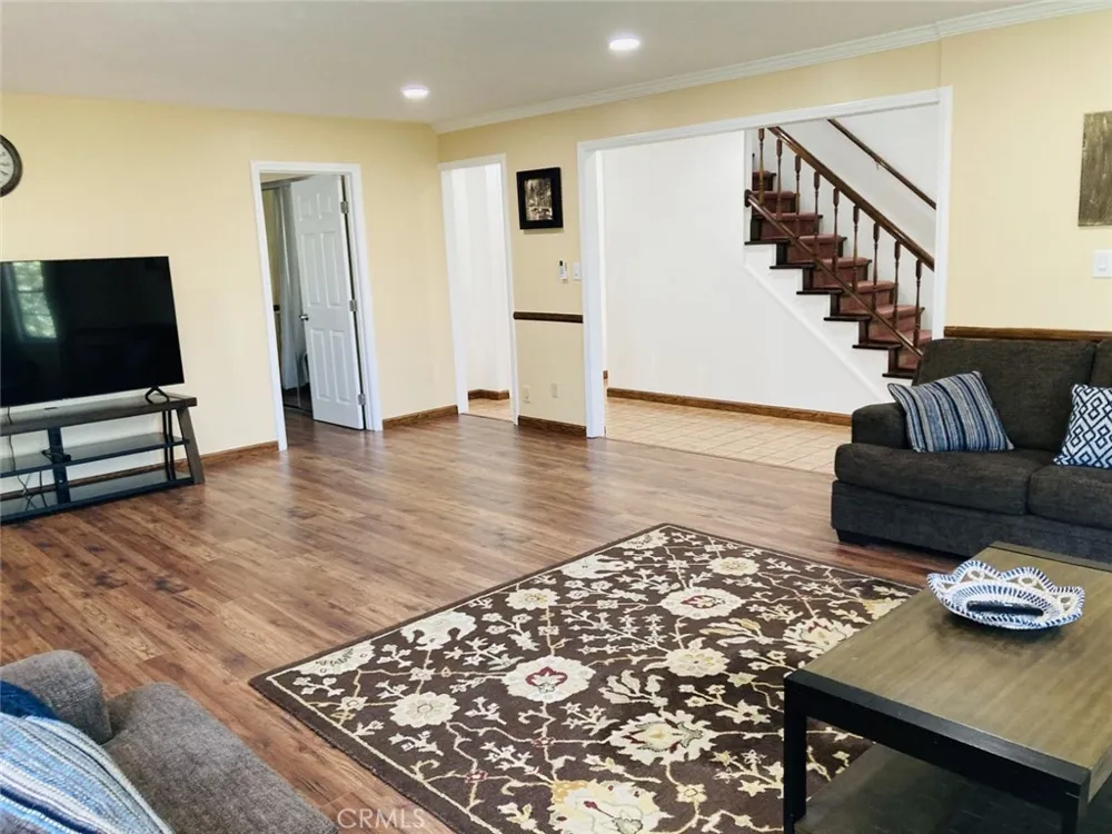 264 Fairway Lake Arrowhead, CA 92352
