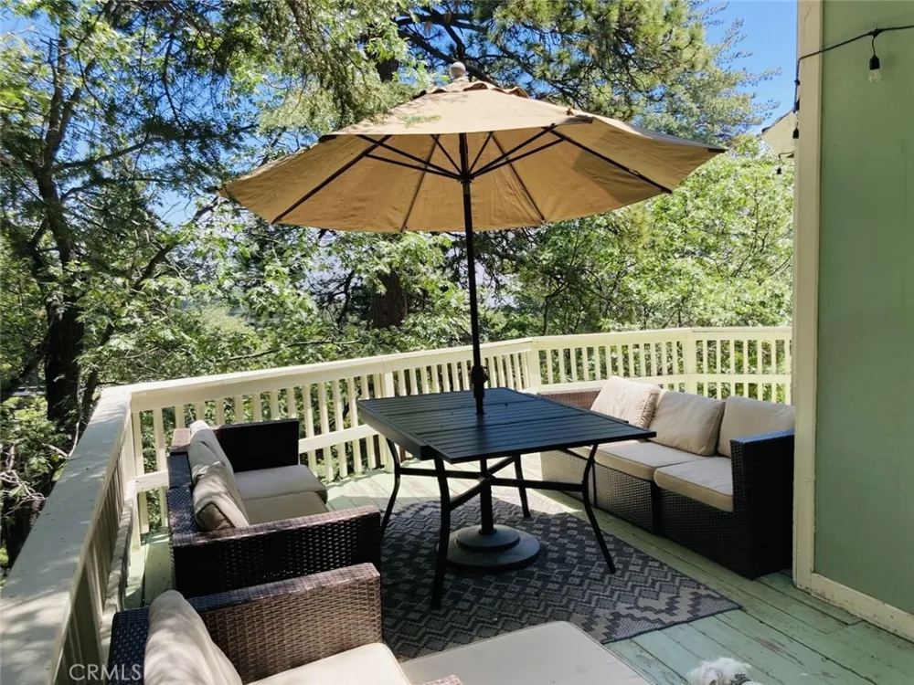 264 Fairway Lake Arrowhead, CA 92352