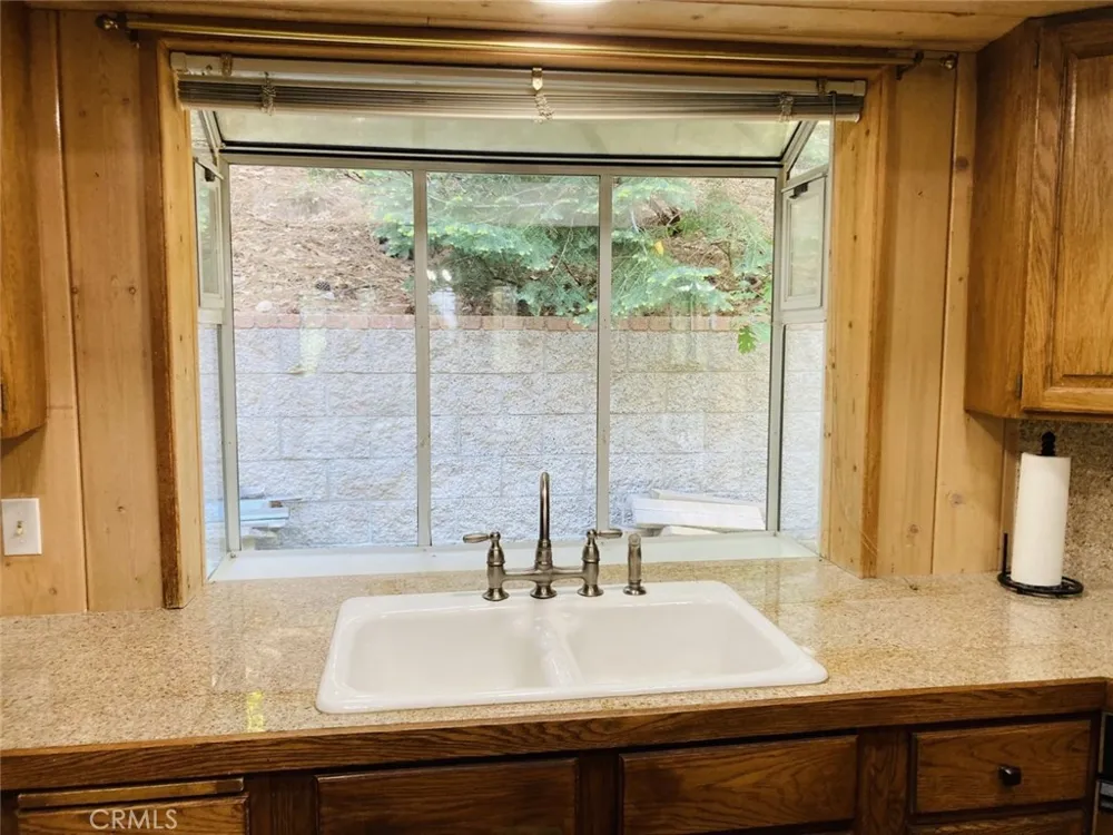 264 Fairway Lake Arrowhead, CA 92352
