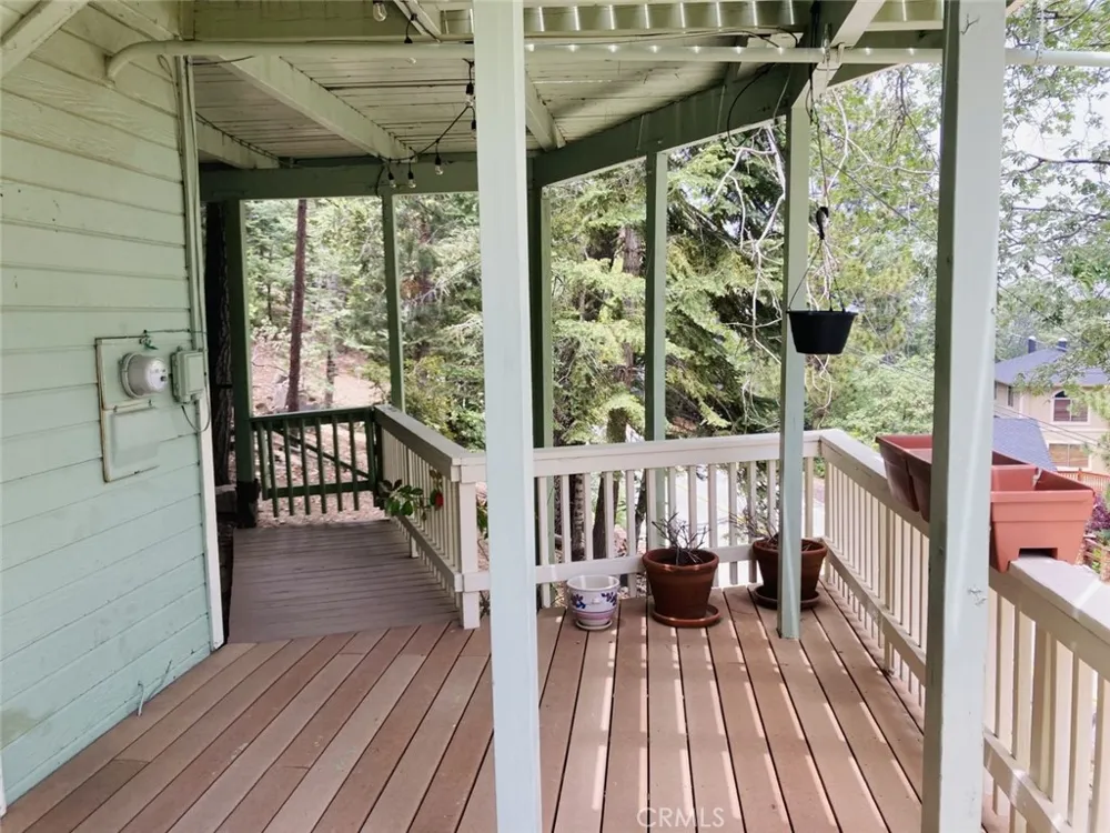 264 Fairway Lake Arrowhead, CA 92352