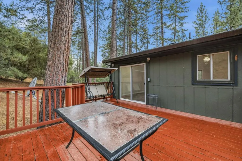 12910 Jackson Mill Drive Groveland, CA 95321
