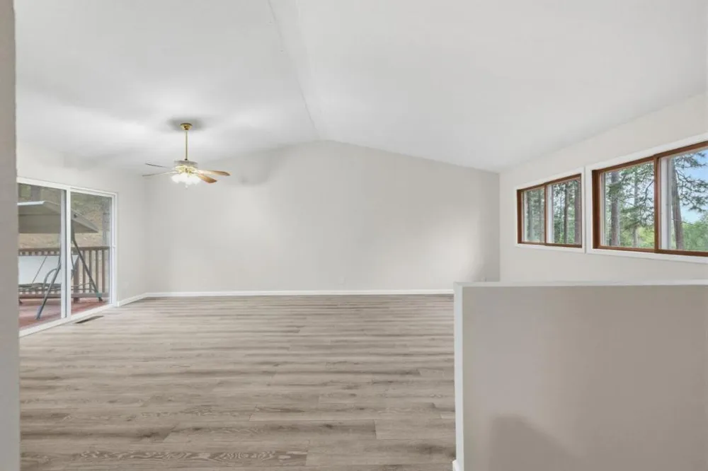 12910 Jackson Mill Drive Groveland, CA 95321