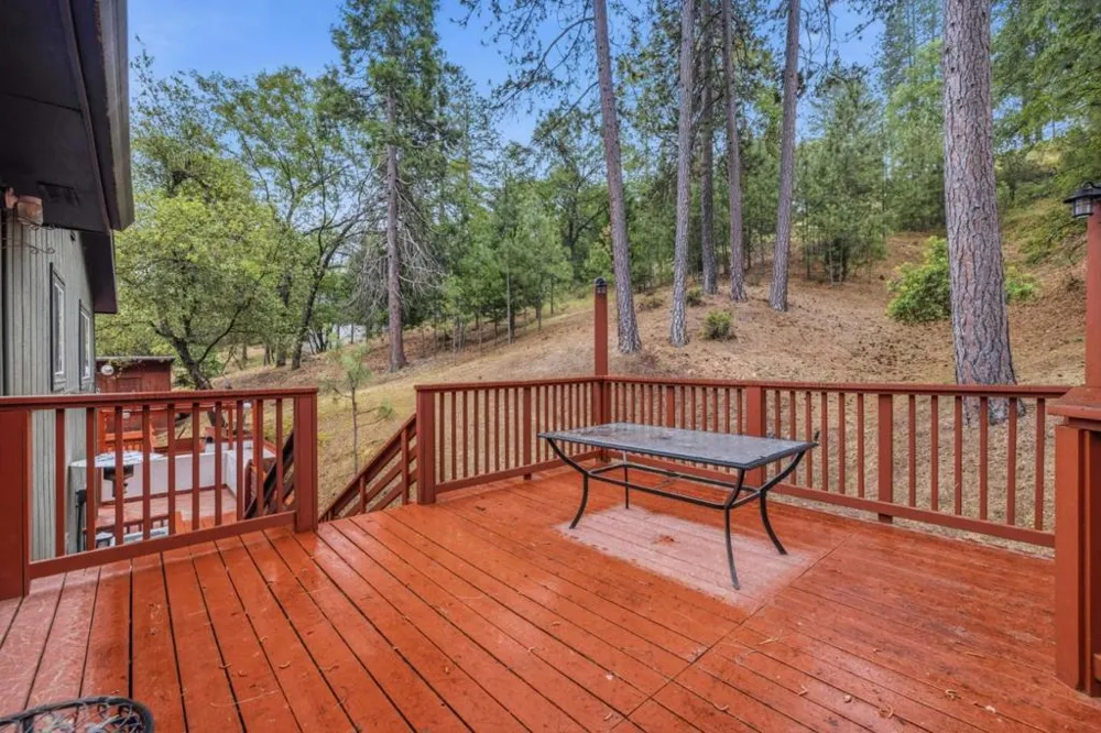 12910 Jackson Mill Drive Groveland, CA 95321