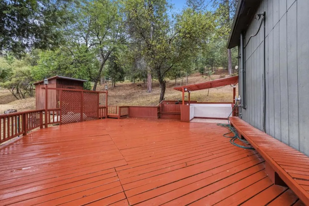 12910 Jackson Mill Drive Groveland, CA 95321
