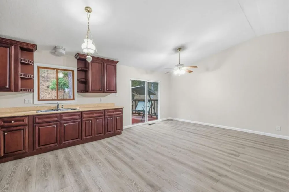 12910 Jackson Mill Drive Groveland, CA 95321