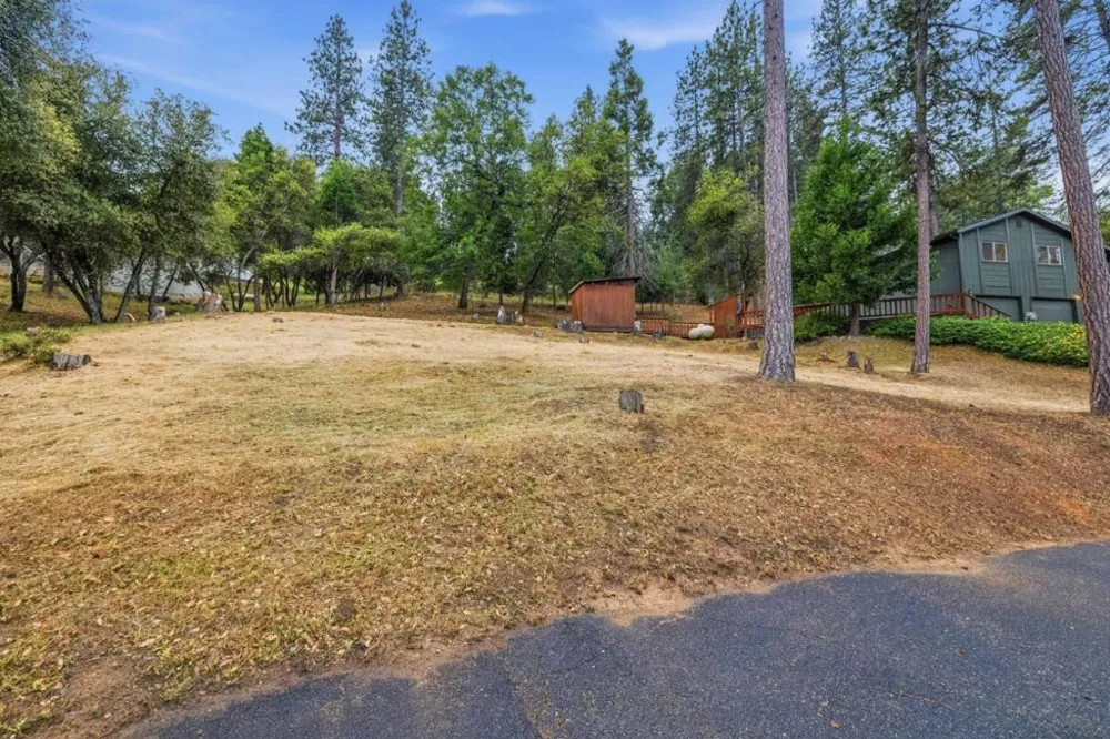 12910 Jackson Mill Drive Groveland, CA 95321