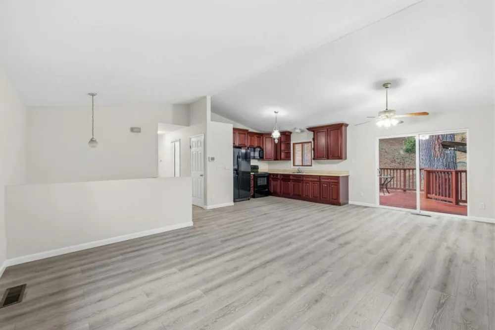 12910 Jackson Mill Drive Groveland, CA 95321