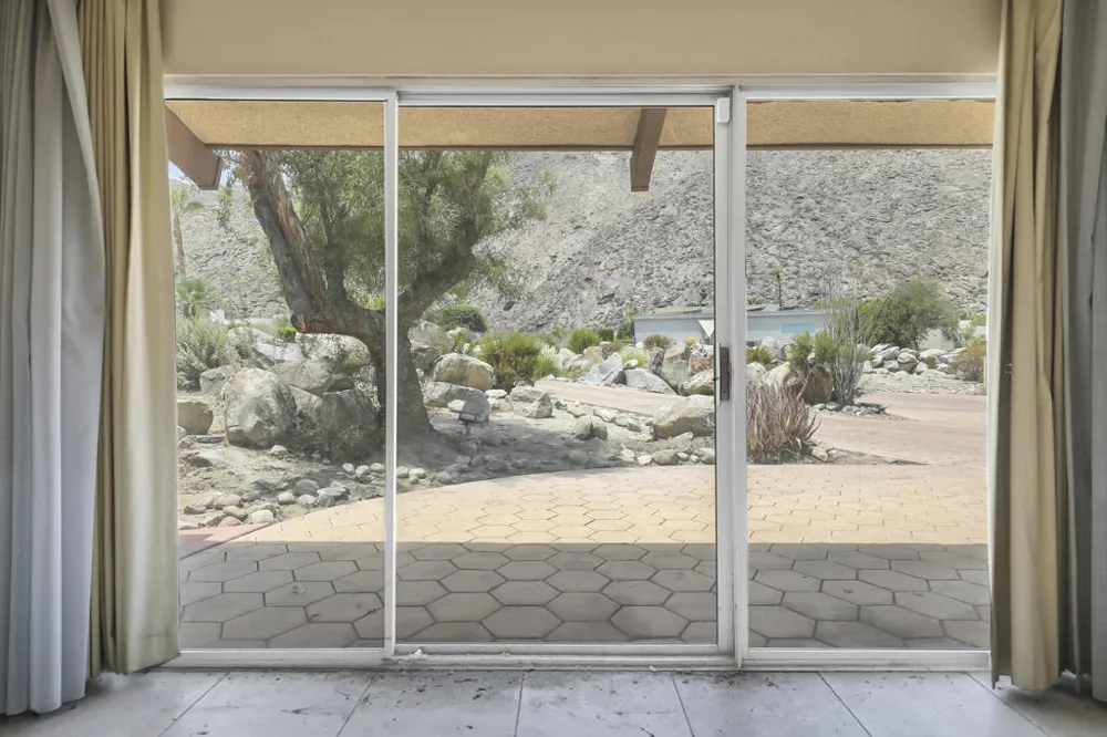 770 S La Mirada Road Palm Springs, CA 92264