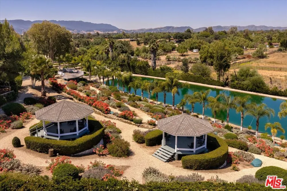 1551 Meadowvale Road Santa Ynez, CA 93460