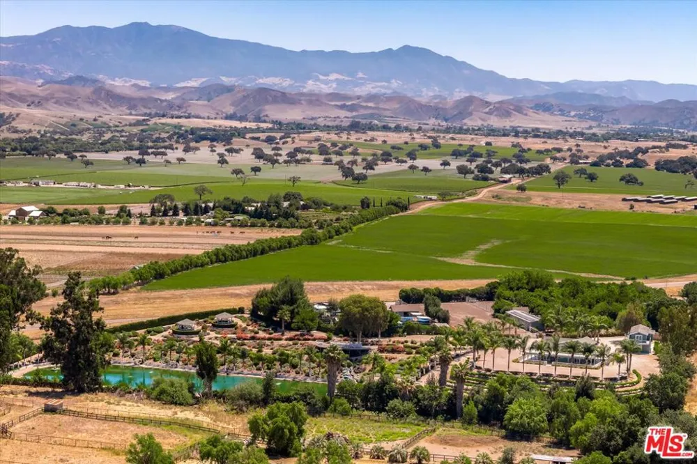 1551 Meadowvale Road Santa Ynez, CA 93460