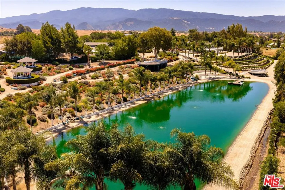 1551 Meadowvale Road Santa Ynez, CA 93460