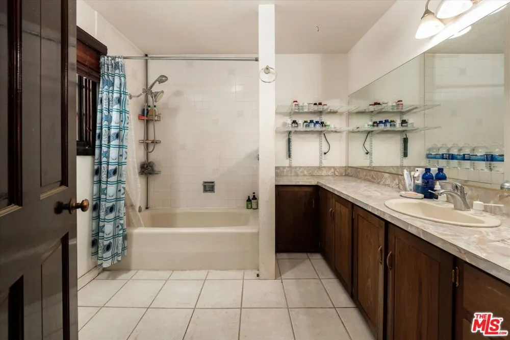 1551 Meadowvale Road Santa Ynez, CA 93460