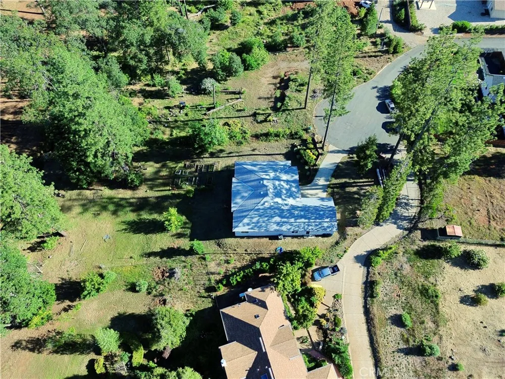 6639 Creekside Paradise, CA 95969
