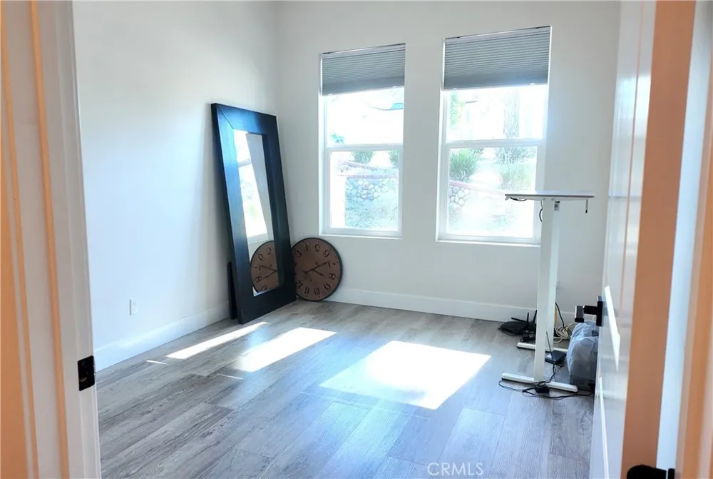 6639 Creekside Paradise, CA 95969