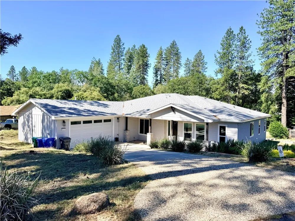 6639 Creekside Paradise, CA 95969