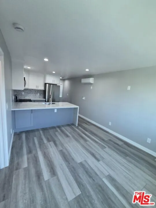 5353 S Harcourt Avenue Windsor Hills, CA 90043