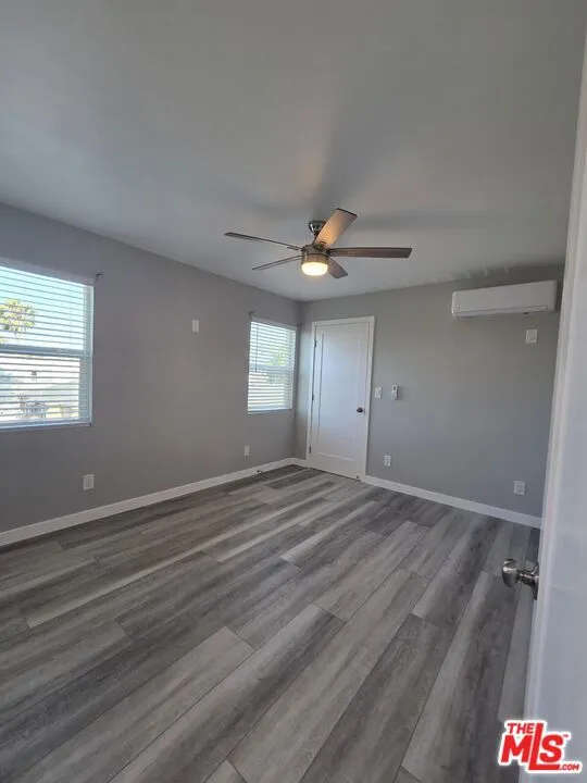 5353 S Harcourt Avenue Windsor Hills, CA 90043