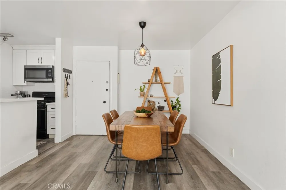 18620 Hatteras Street #157 Tarzana, CA 91356