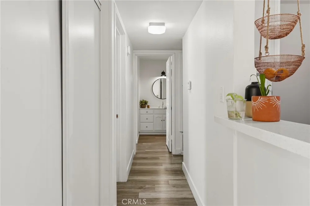 18620 Hatteras Street #157 Tarzana, CA 91356