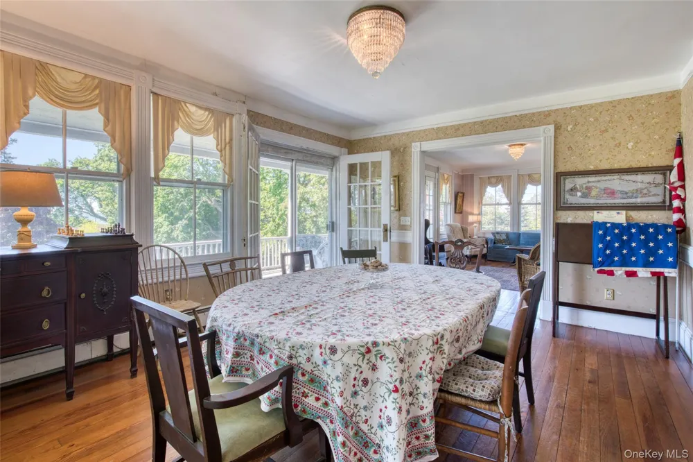 100 Maple Lane Orient, NY 11957