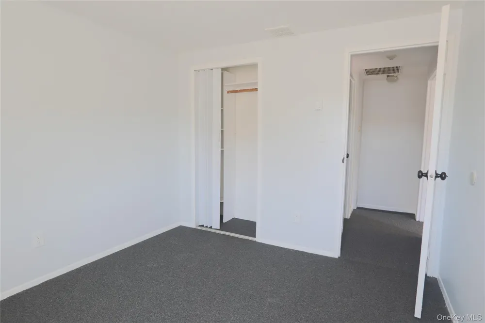 3 Valley Forge Court #3 Ridge, NY 11961