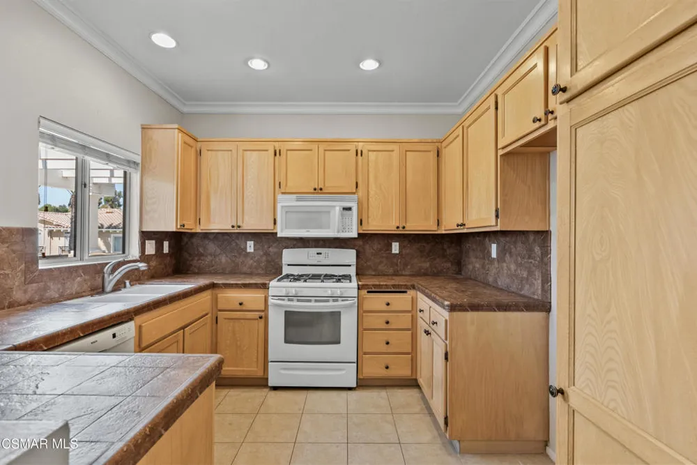 11639 Countrysprings Court Moorpark, CA 93021