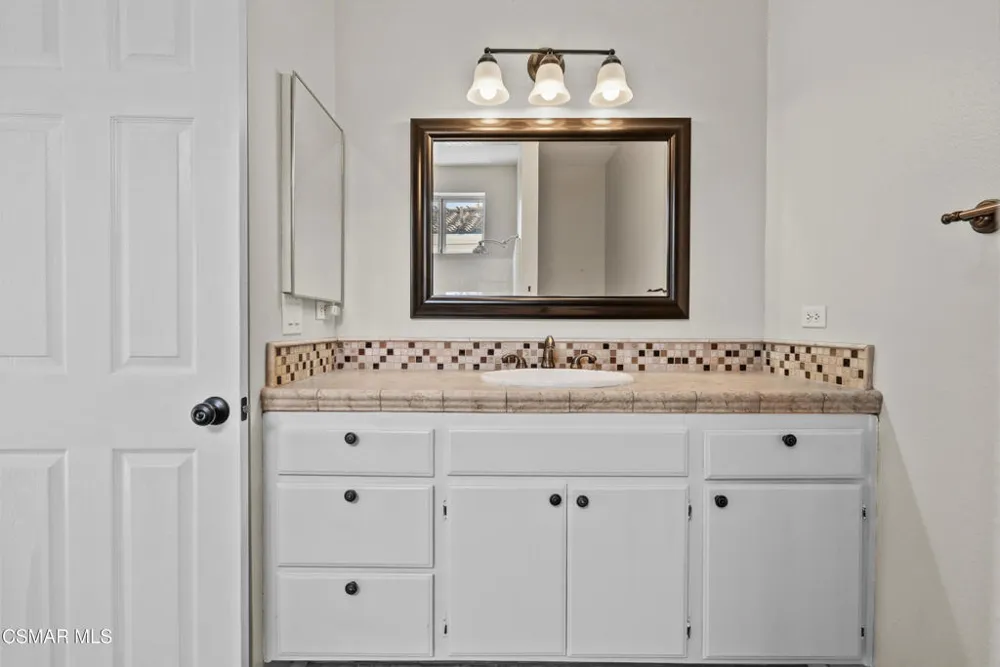 11639 Countrysprings Court Moorpark, CA 93021