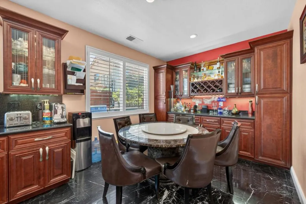 34237 Torrey Pine Lane Union City, CA 94587