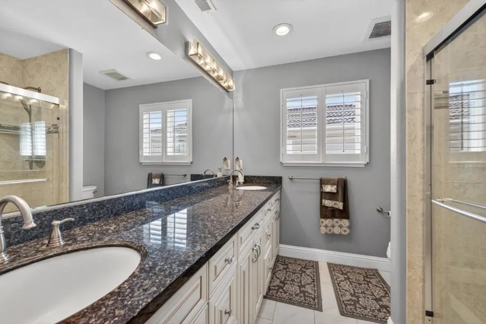 34237 Torrey Pine Lane Union City, CA 94587