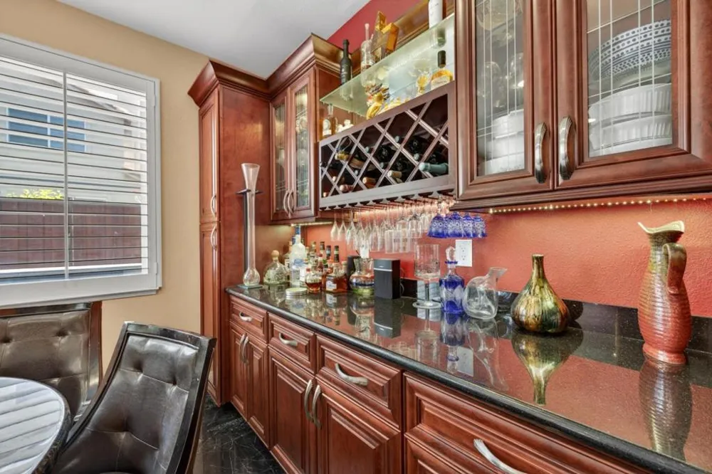 34237 Torrey Pine Lane Union City, CA 94587