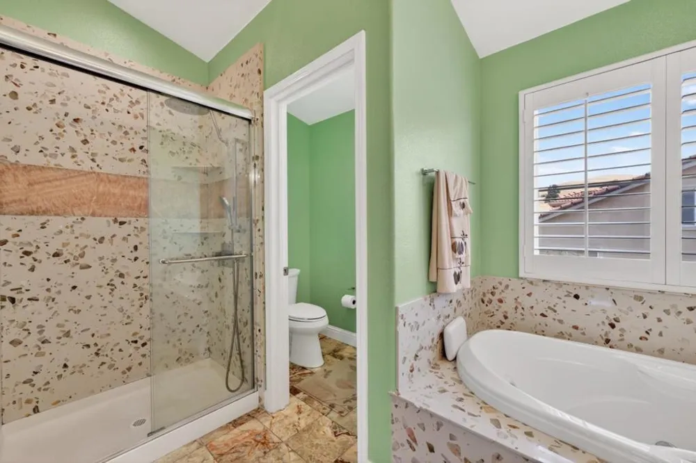 34237 Torrey Pine Lane Union City, CA 94587