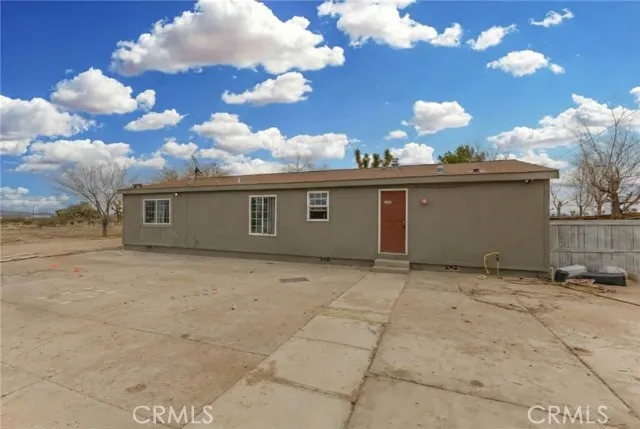 18967 Tawney Adelanto, CA 92301