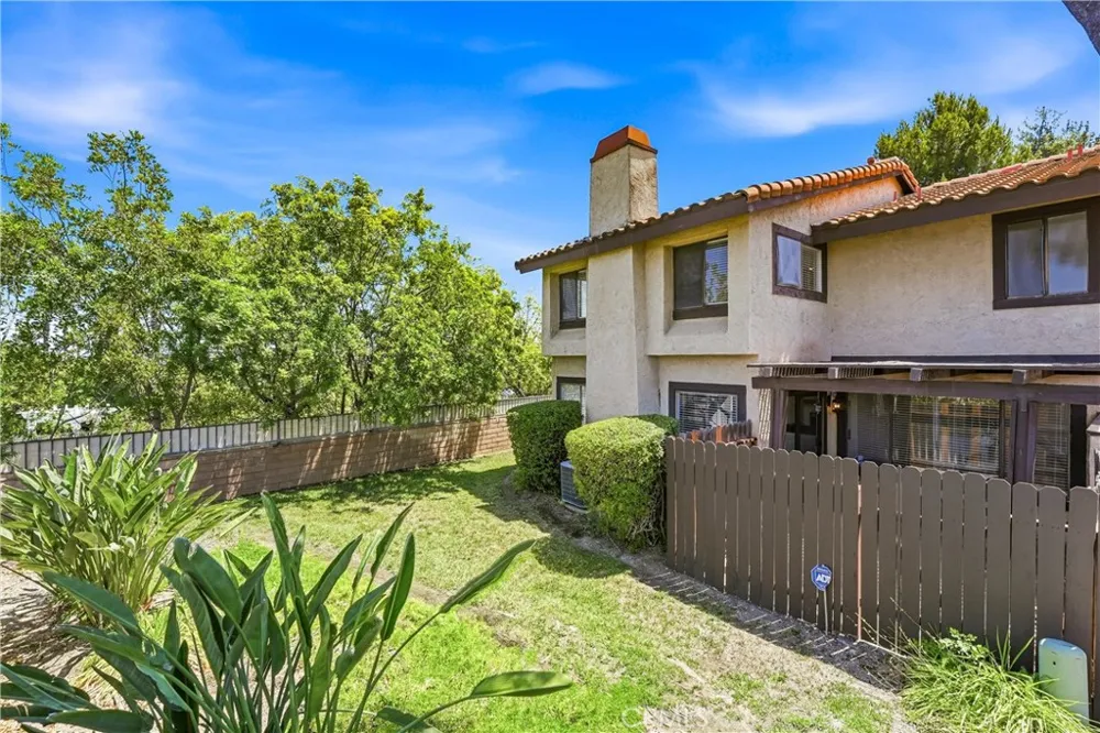 6567 Carioca Lane Riverside, CA 92506