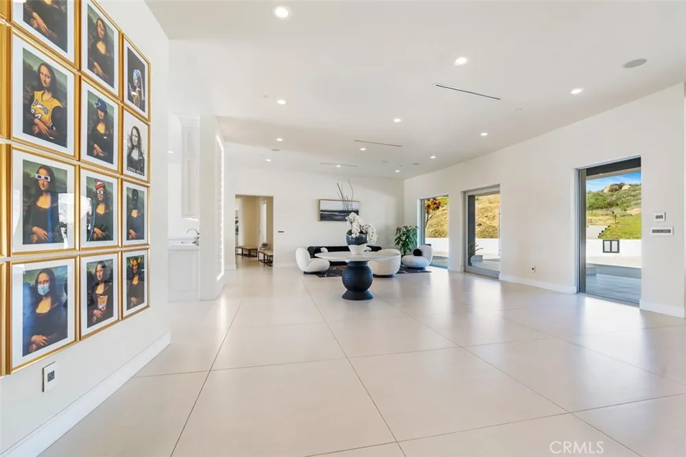 109 Buckskin Road Bell Canyon, CA 91307