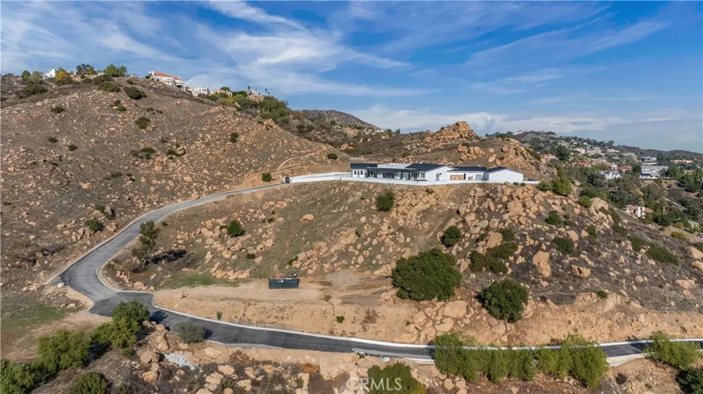 109 Buckskin Road Bell Canyon, CA 91307