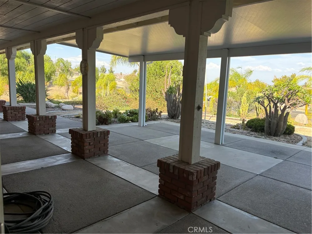 15118 Monty Court Lake Elsinore, CA 92510