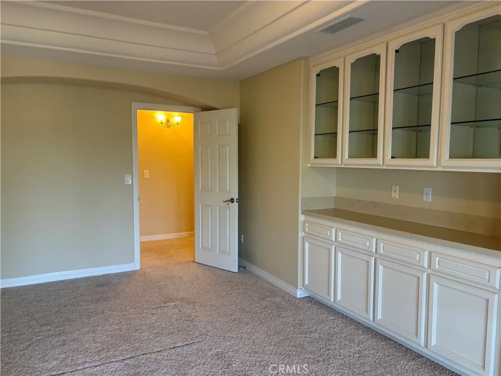 15118 Monty Court Lake Elsinore, CA 92510