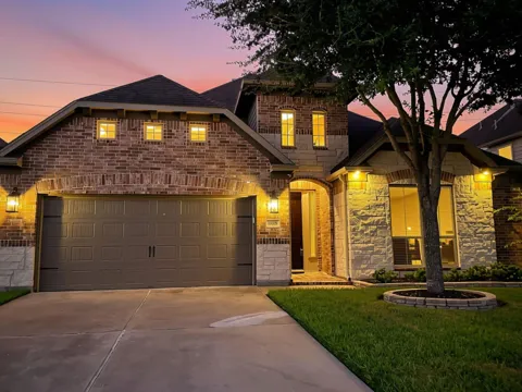 5015 Mountain Maple Trail