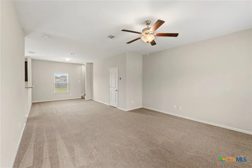 1579 Violet Lane Kyle, TX 78640