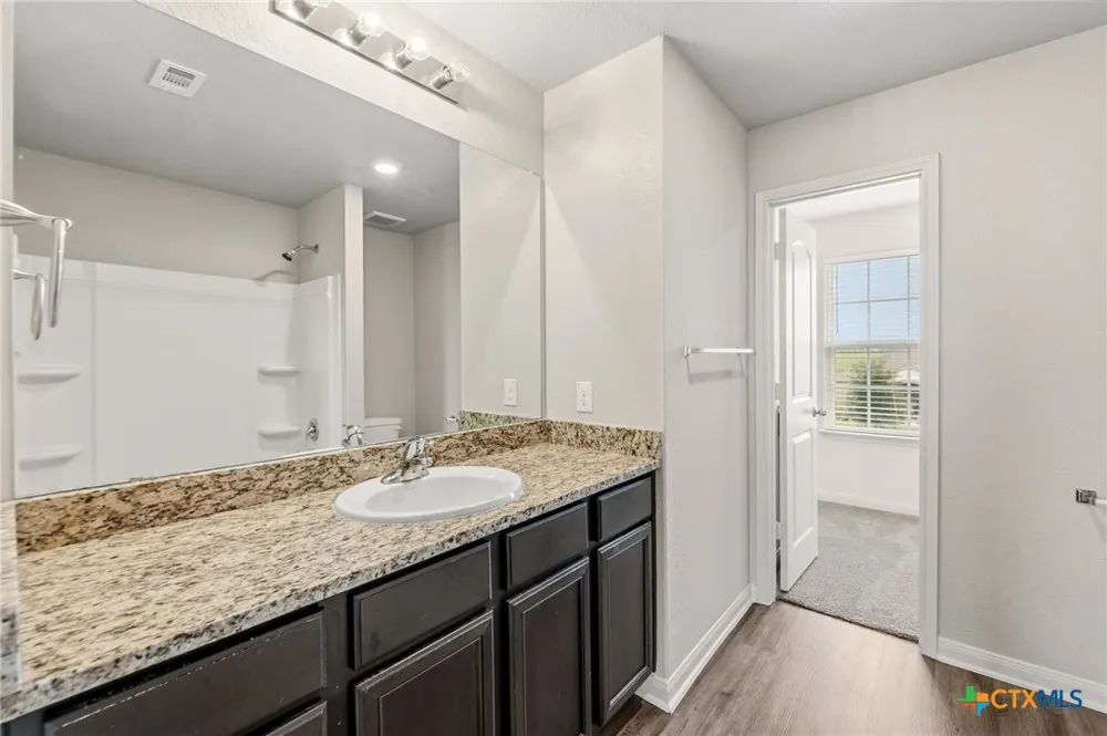 1579 Violet Lane Kyle, TX 78640