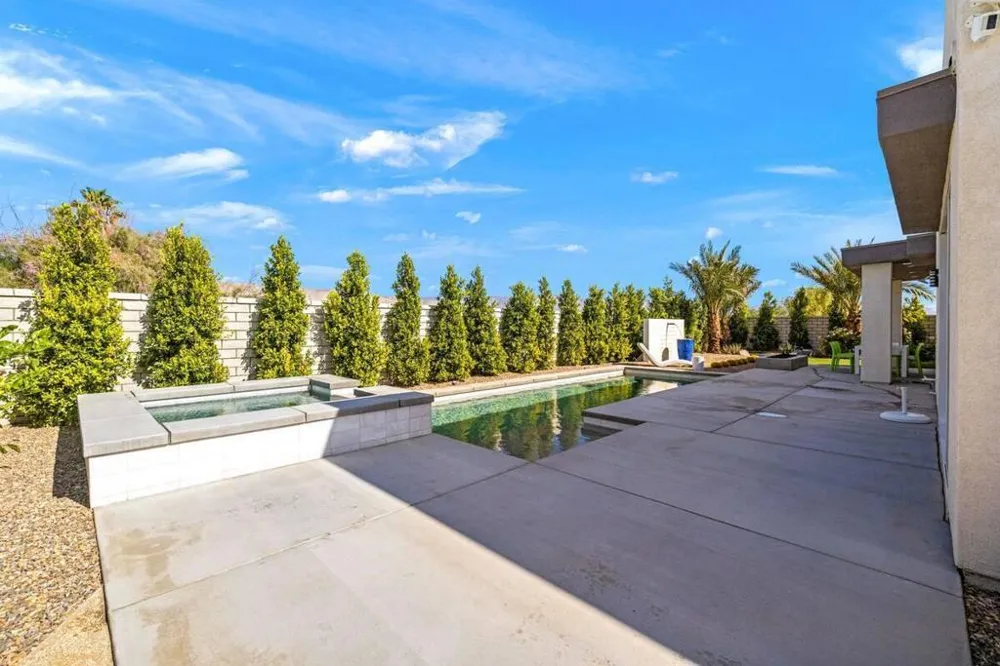 2 Iridium Way Rancho Mirage, CA 92270