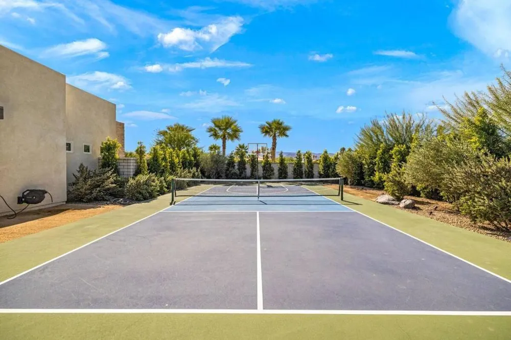 2 Iridium Way Rancho Mirage, CA 92270