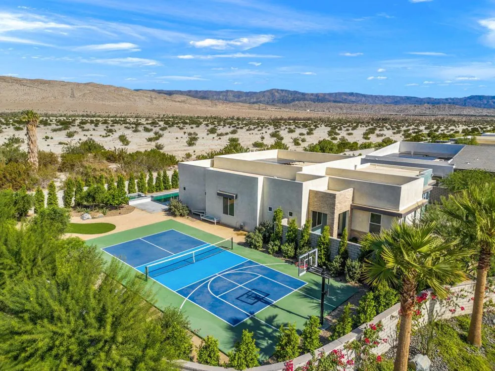 2 Iridium Way Rancho Mirage, CA 92270