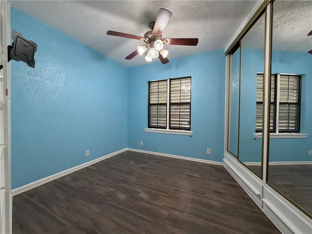 1416 S 11th Street Kingsville, TX 78363