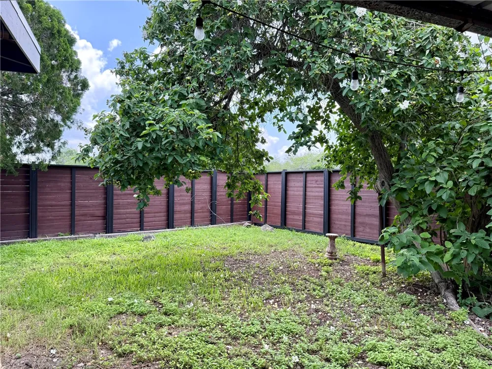 1416 S 11th Street Kingsville, TX 78363