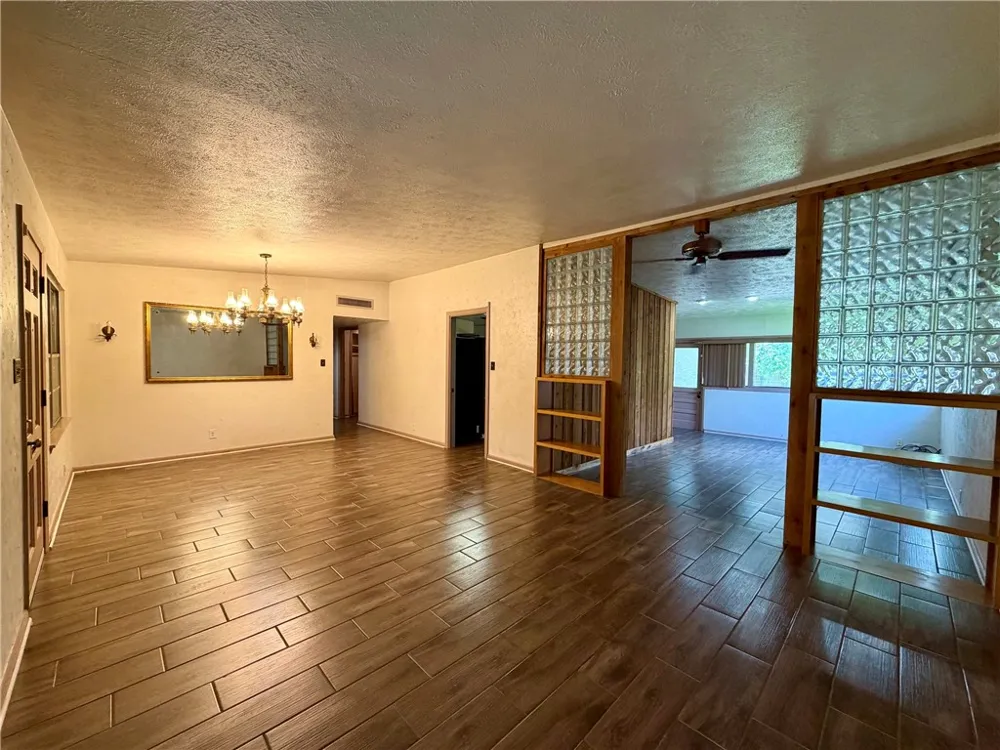 1416 S 11th Street Kingsville, TX 78363