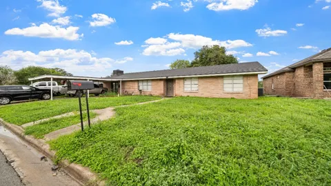 13606 River Forest Drive