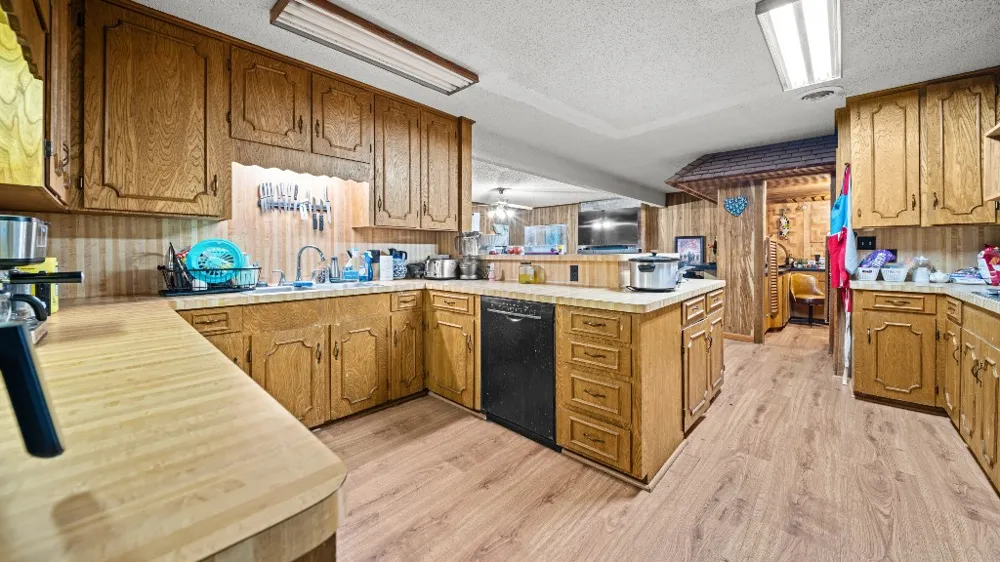 13606 River Forest Drive Corpus Christi, TX 78410