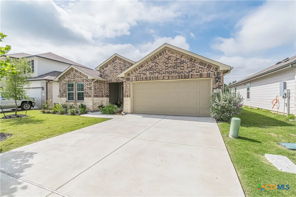 844 Peccary Place Seguin, TX 78155