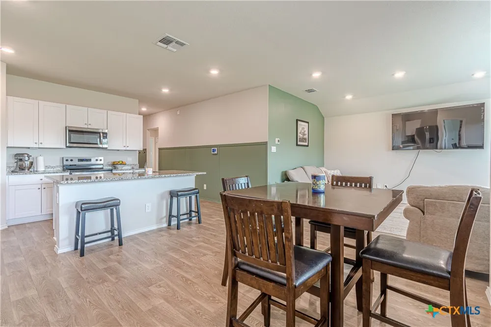 844 Peccary Place Seguin, TX 78155